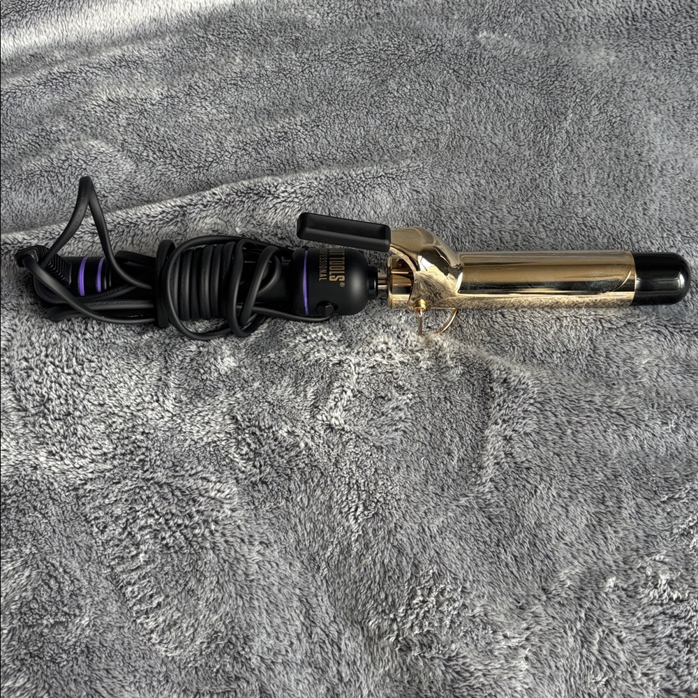 HOT TOOLS Pro Artist 24K Gold Curling Iron (1-1/4 in) EUC - Picture 4 of 5
